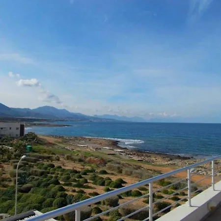 Sea Terra Bay Penthouse Tatlisu * Akanthou
