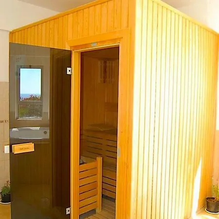 Sea Terra Bay Penthouse Tatlisu * Akanthou
