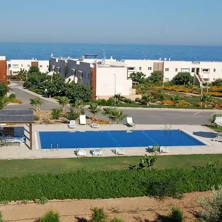 Sea Terra Bay Penthouse Tatlisu Apartament
